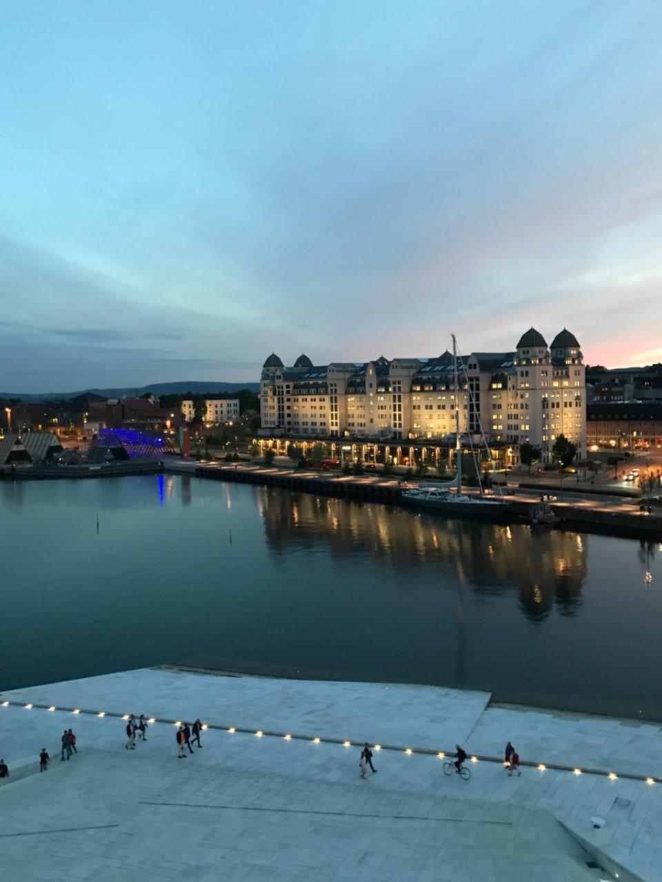 City Center Oslo- Venice Apartment Sea Side Three-Bedrooms And Two Toilettes 外观 照片